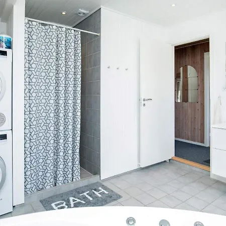 Дом отдыха 6 Person Holiday In Bl Vand Блаванн